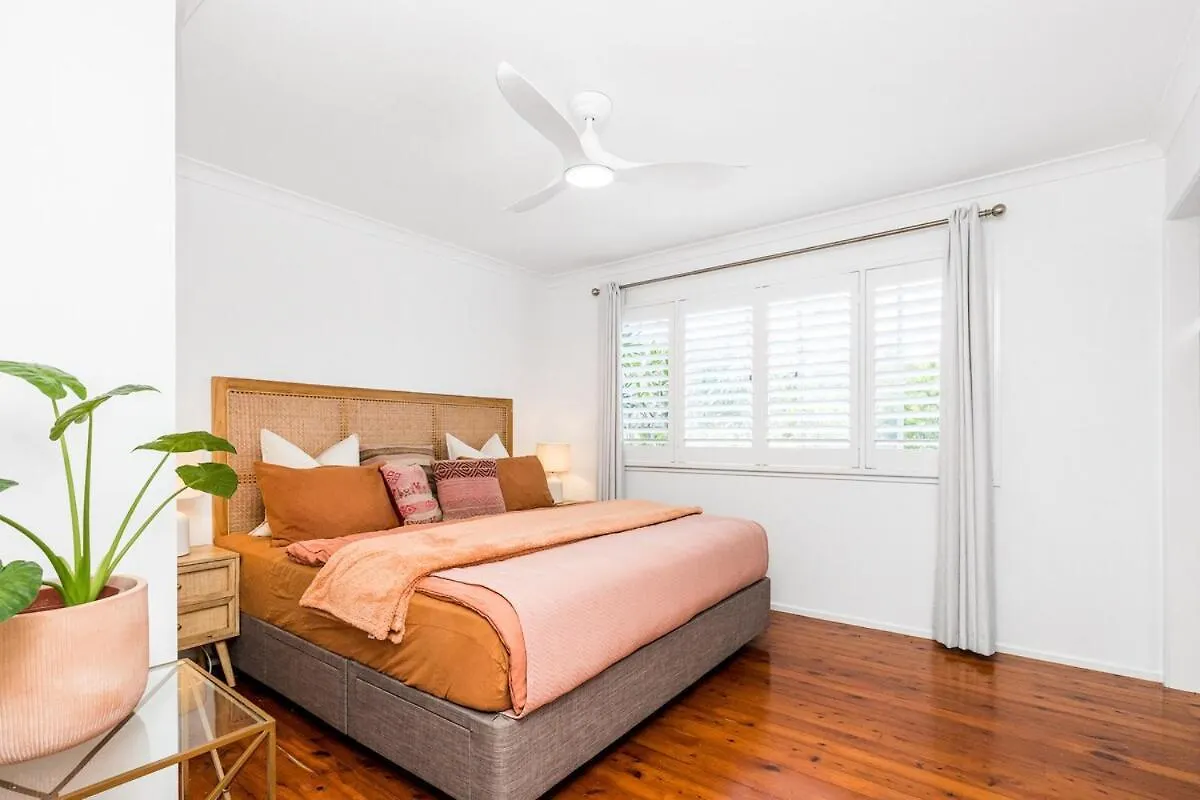 Coastal Home Away From Home Gold Coast Holiday home