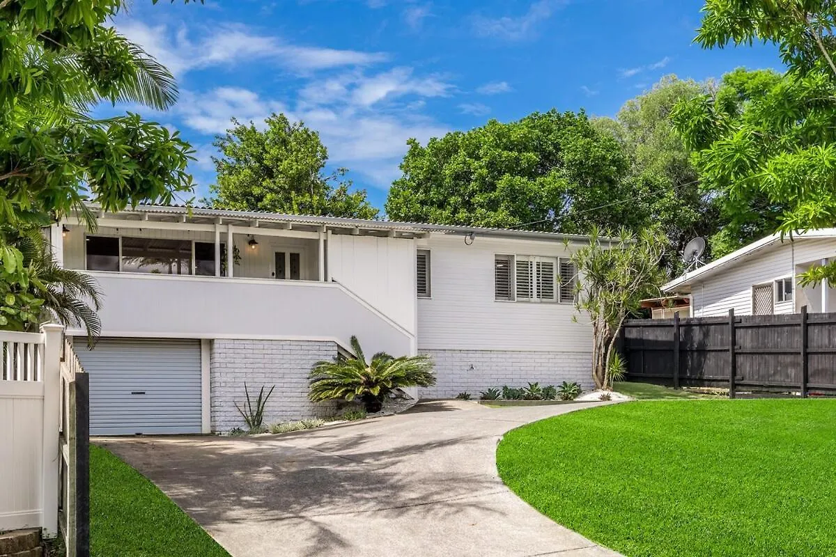 Coastal Home Away From Home Gold Coast
